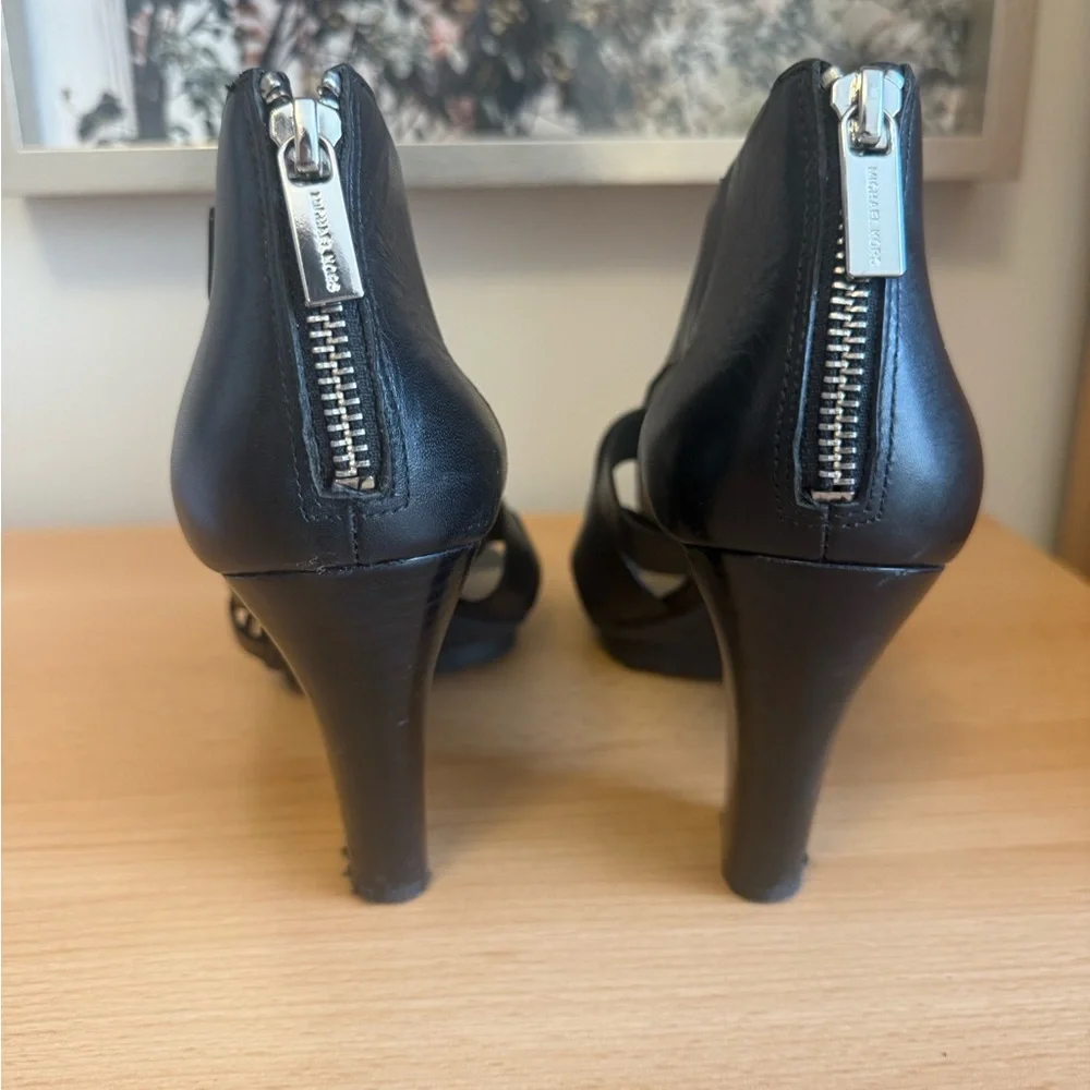 Michael Michael Kors Guiliana Black Leather Heels Sandals Size 9.5